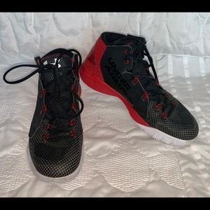 Under Amour Charged basketball shoes size 9.5